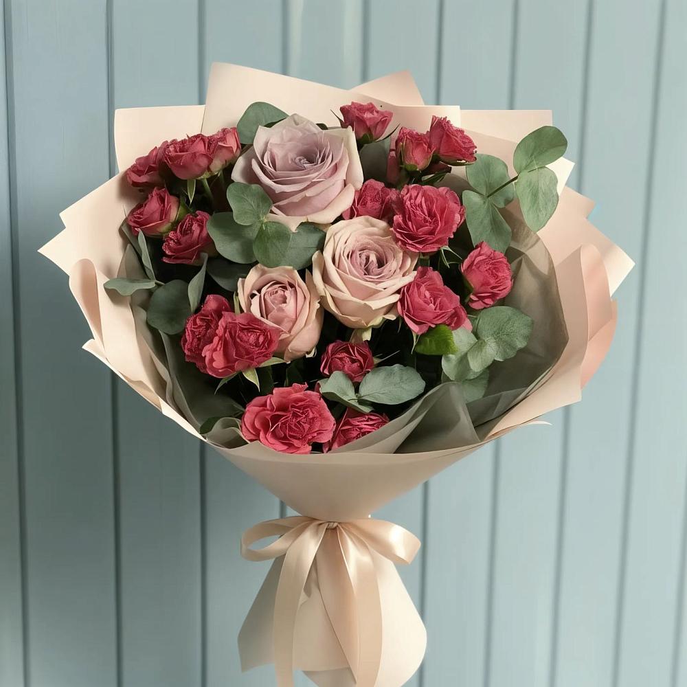 Букет цветов из: Гвоздики и Розы в Сузуне
