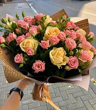 Букет цветов из:  Розы #REPLACE_PRED# Сузуне