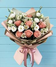 Букет цветов из:  Розы, Альстромерии и Лизиантусы #REPLACE_PRED# Сузуне