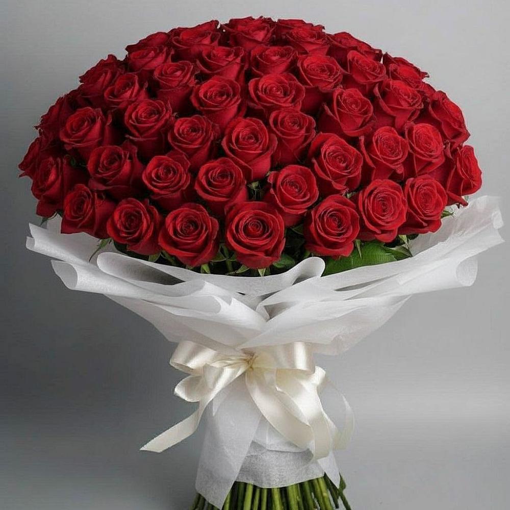 Букет 101 Красная роза Блэк Мэджик в Сузуне