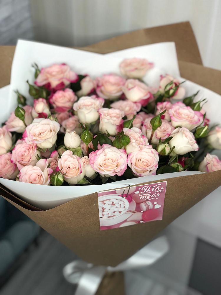 Букет цветов из: Розы в Сузуне