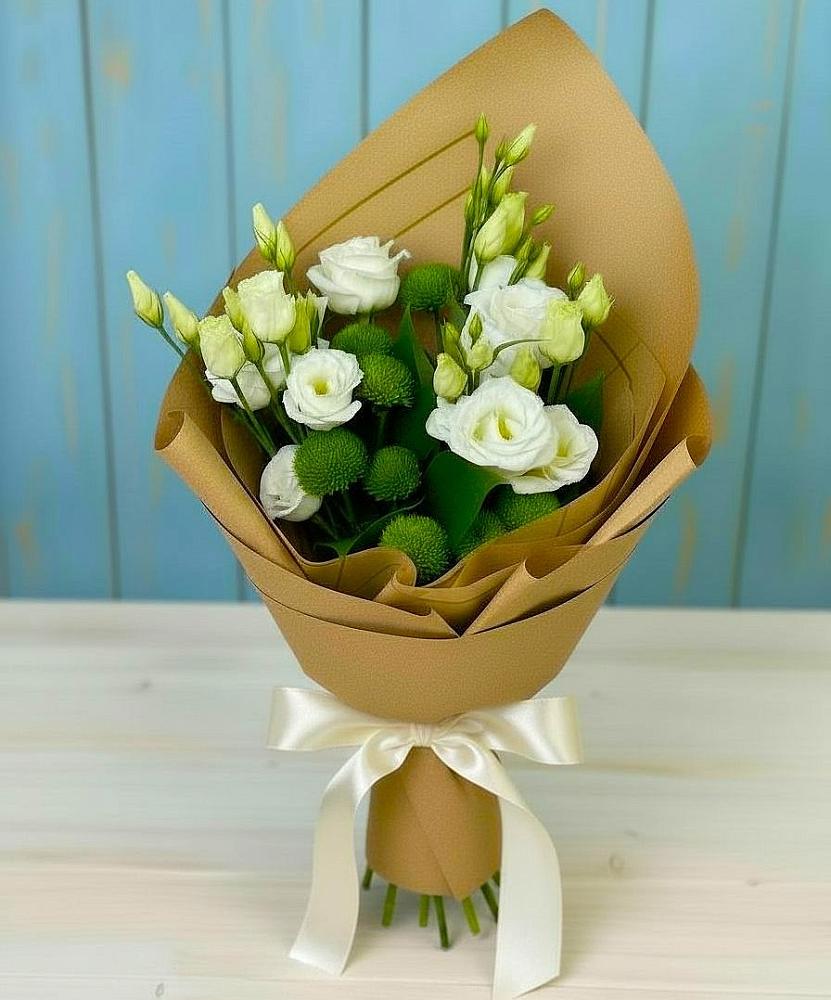 Букет цветов из: Хризантемы и Лизиантусы в Сузуне