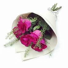 Букет цветов из:  Розы в Сузуне