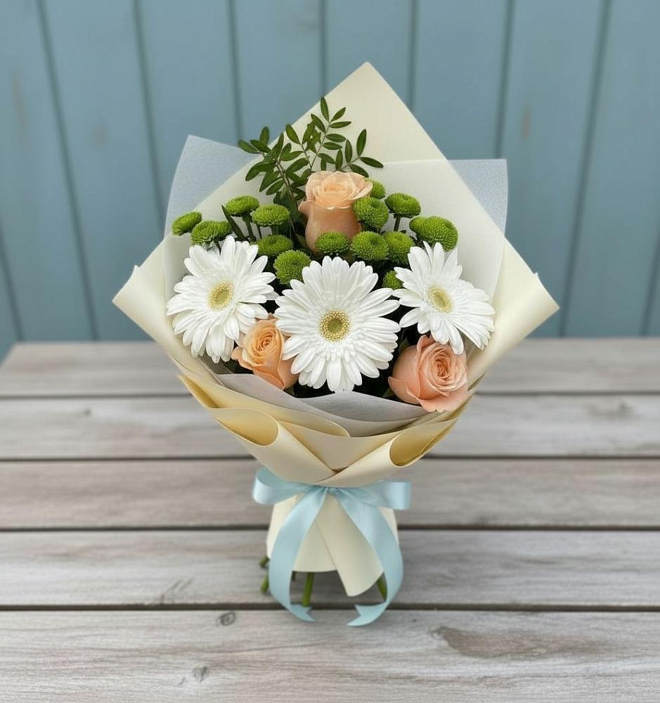 Букет цветов из: Герберы, Розы и Хризантемы в Сузуне