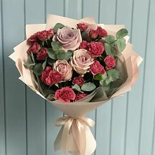 Букет цветов из:  Гвоздики и Розы #REPLACE_PRED# Сузуне